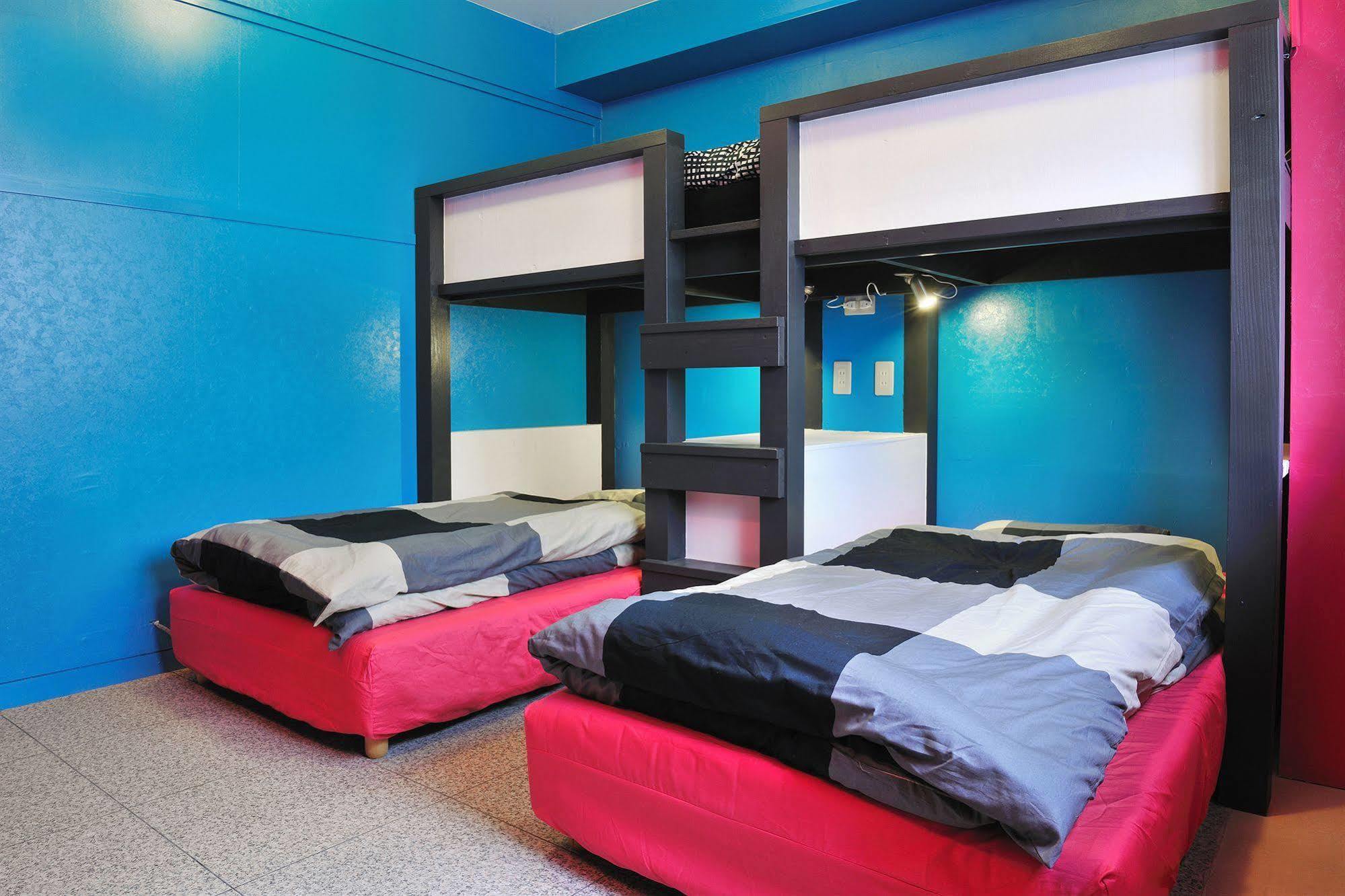 Khaosan Tokyo Laboratory Hotel Kültér fotó