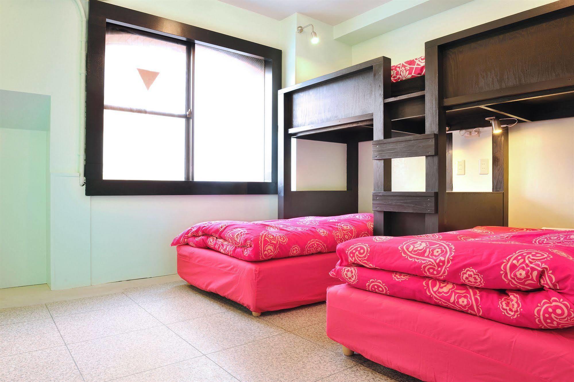 Khaosan Tokyo Laboratory Hotel Kültér fotó